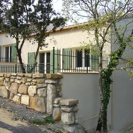 Le Pailler D'azor بيت للعطل